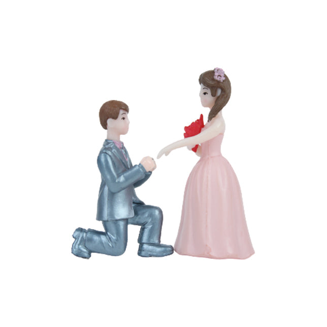 Groom and Bride Doll Wedding Party Cake Topper