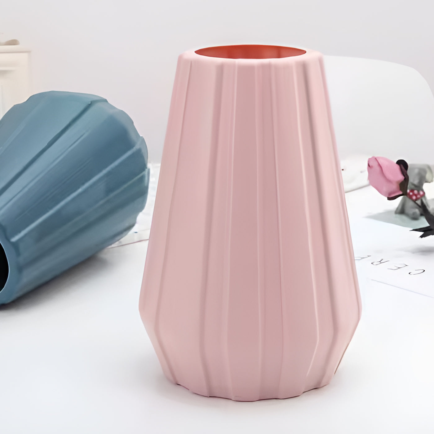 Plastic Flower Vases for Home Decor, Bedroom, Centrepiece Living Room, Office Decoration (Light Pink)