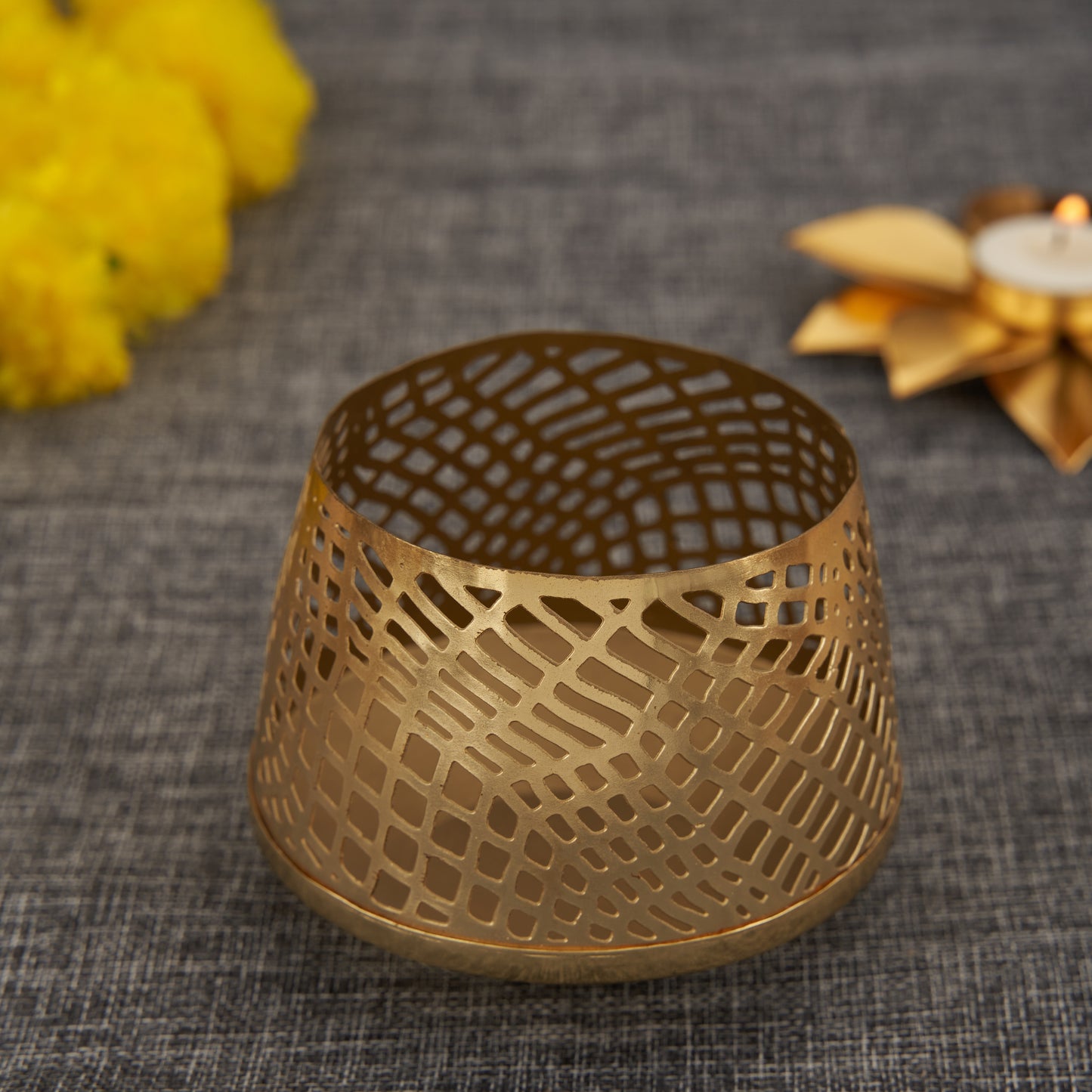 Illuminate Votive /Tea Light Holder