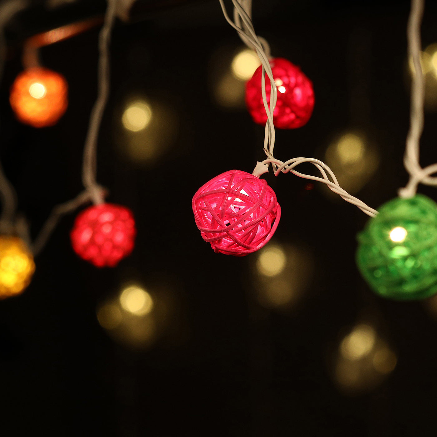 DecorTwist LED Wire Ball for Home and Office Decor| Indoor & Outdoor Decorative Lights|Christmas |Diwali |Wedding | Christmas | Diwali | Wedding | 3.05 MTR