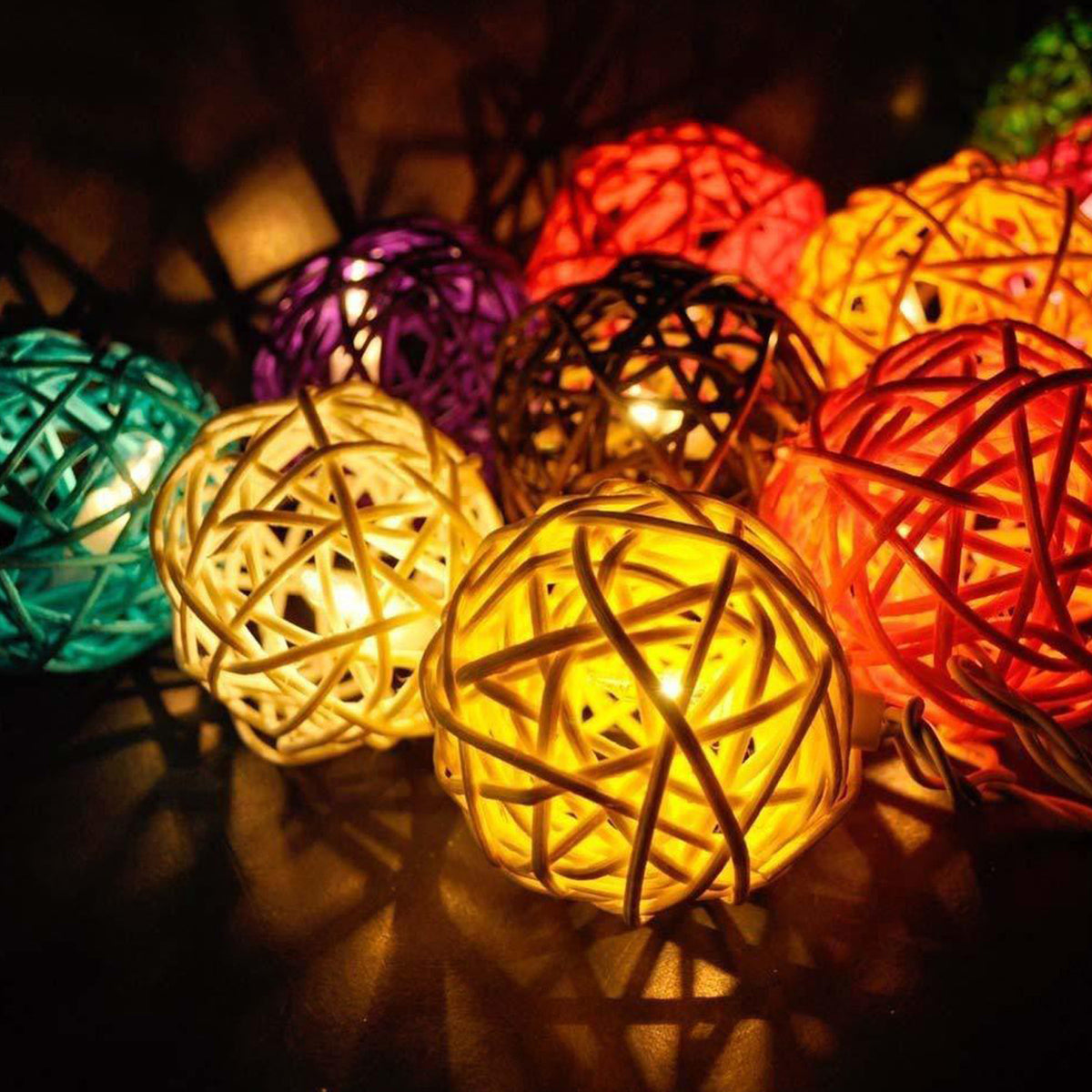 DecorTwist LED Wire Ball for Home and Office Decor| Indoor & Outdoor Decorative Lights|Christmas |Diwali |Wedding | Christmas | Diwali | Wedding | 3.05 MTR