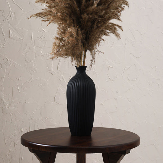 Saroi Vase Black 12 inch