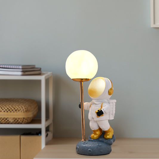 Figurine Astronaut Table Lamp | Durable | Showpiece - White