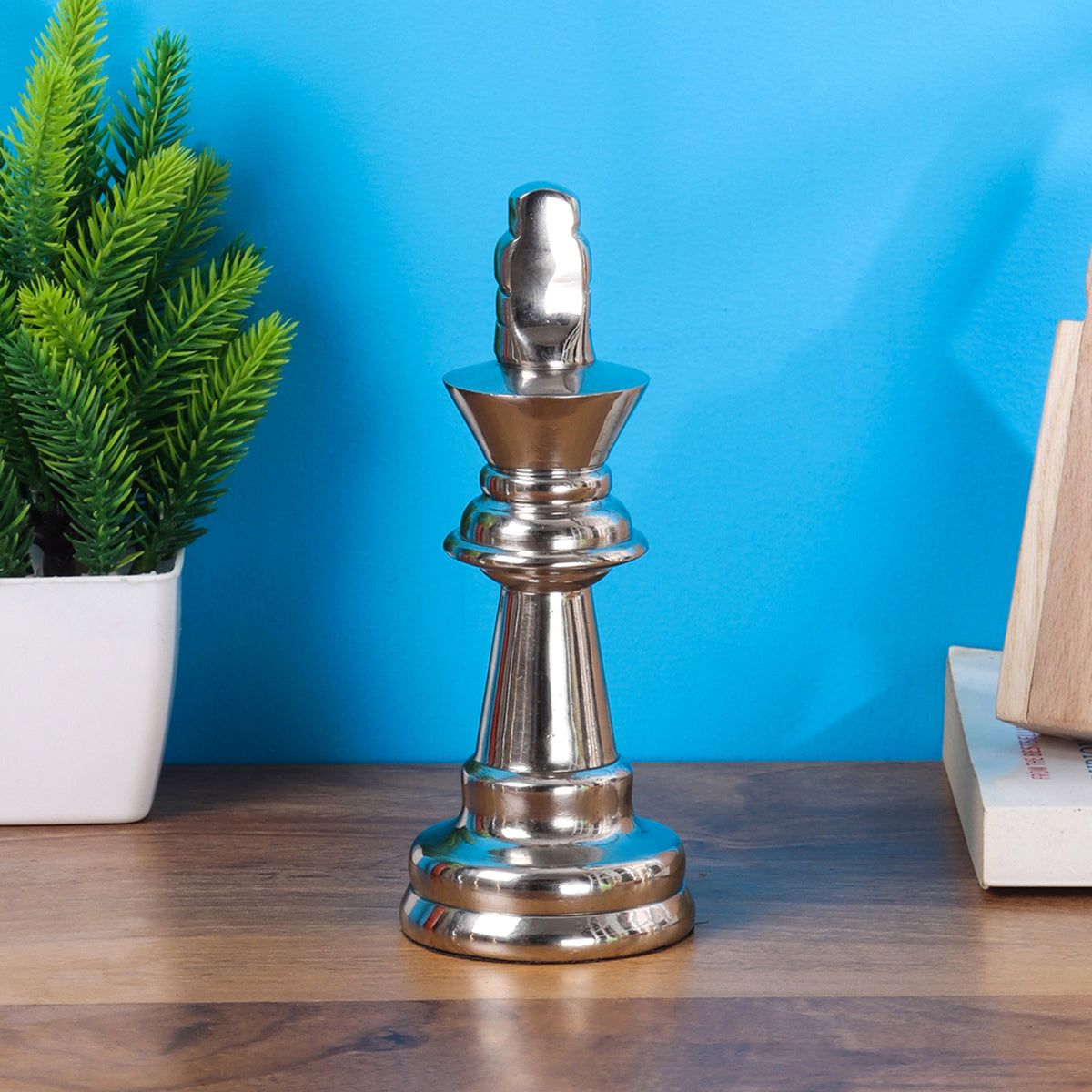 Decorative  chess king nickel small