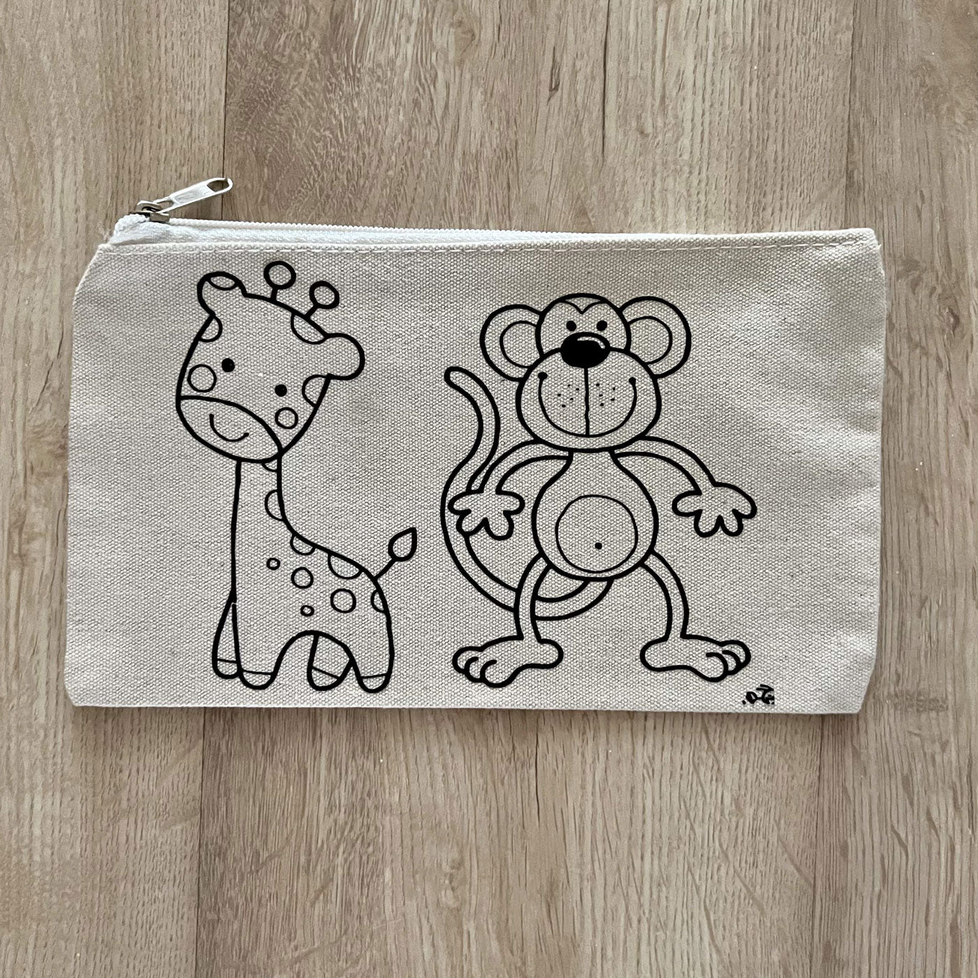 DIY Colouring Monkey and Giraffe Pouch