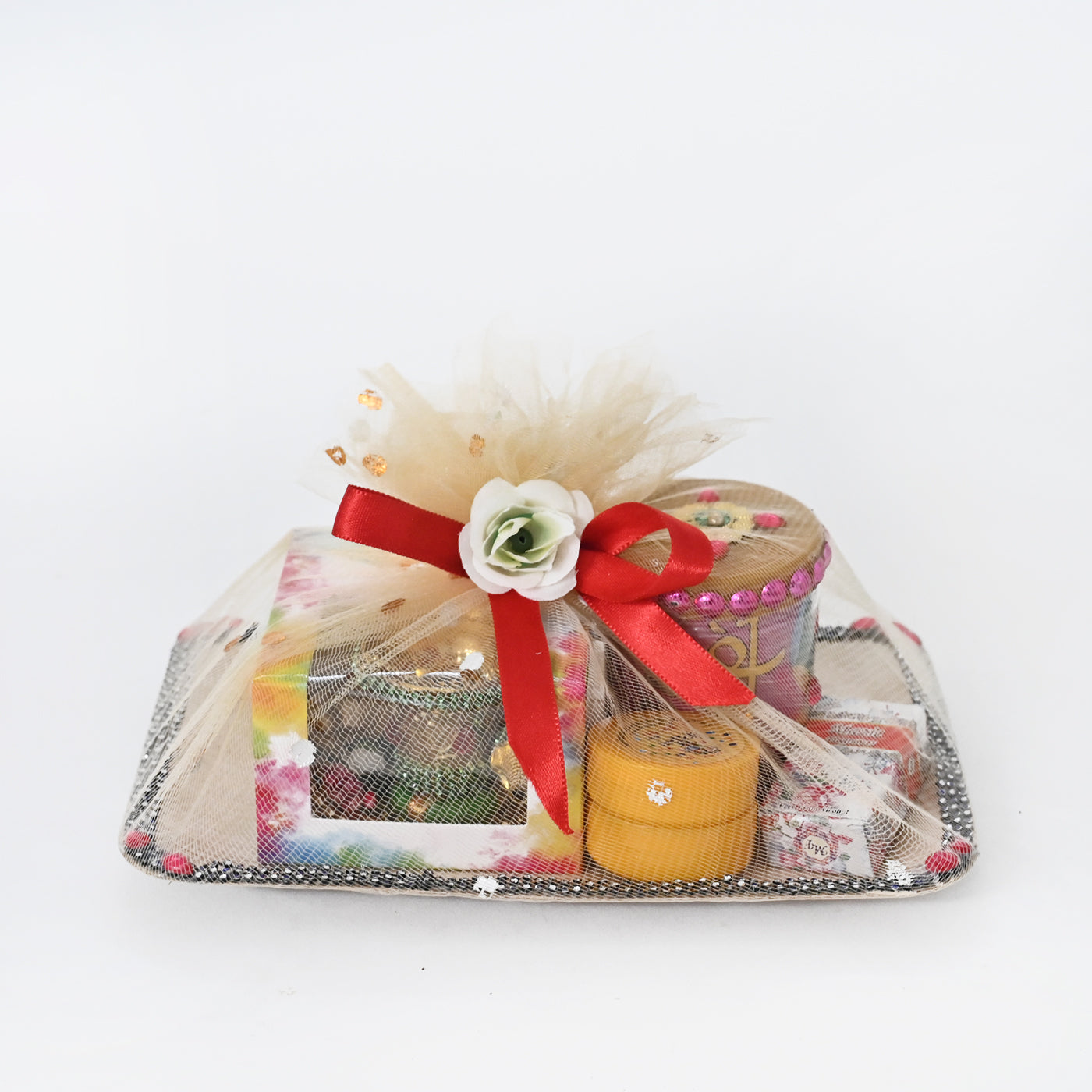 Holi Gift Hamper Organic Herbal Gulal, Mini Pichkari Balti and 2 Bowls Platter, Chandan, Jar Holi Gift Box