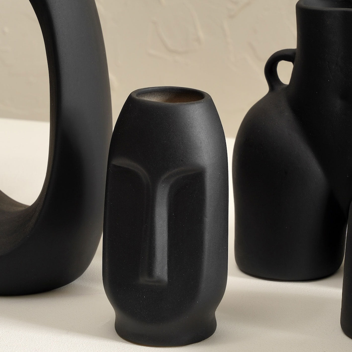 Viso Vase Black & White 6 inch