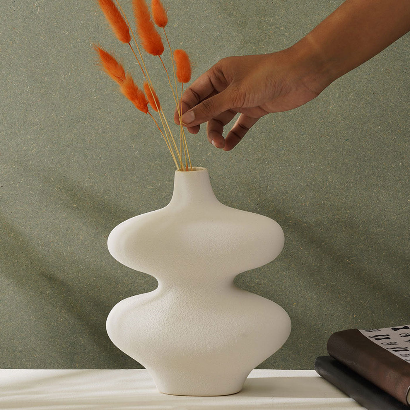 Infinity Vase White