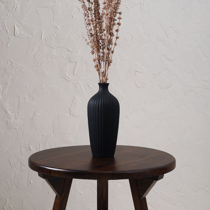 Saroi Vase Black 10 inch