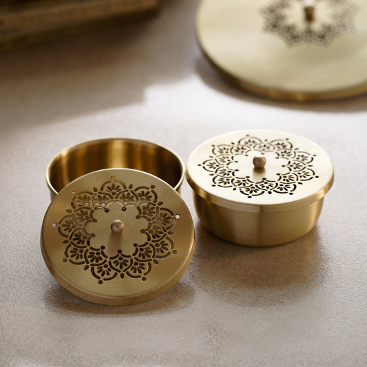 COUIRTYARD MANDALA NUT BOXES ( Set of 2)