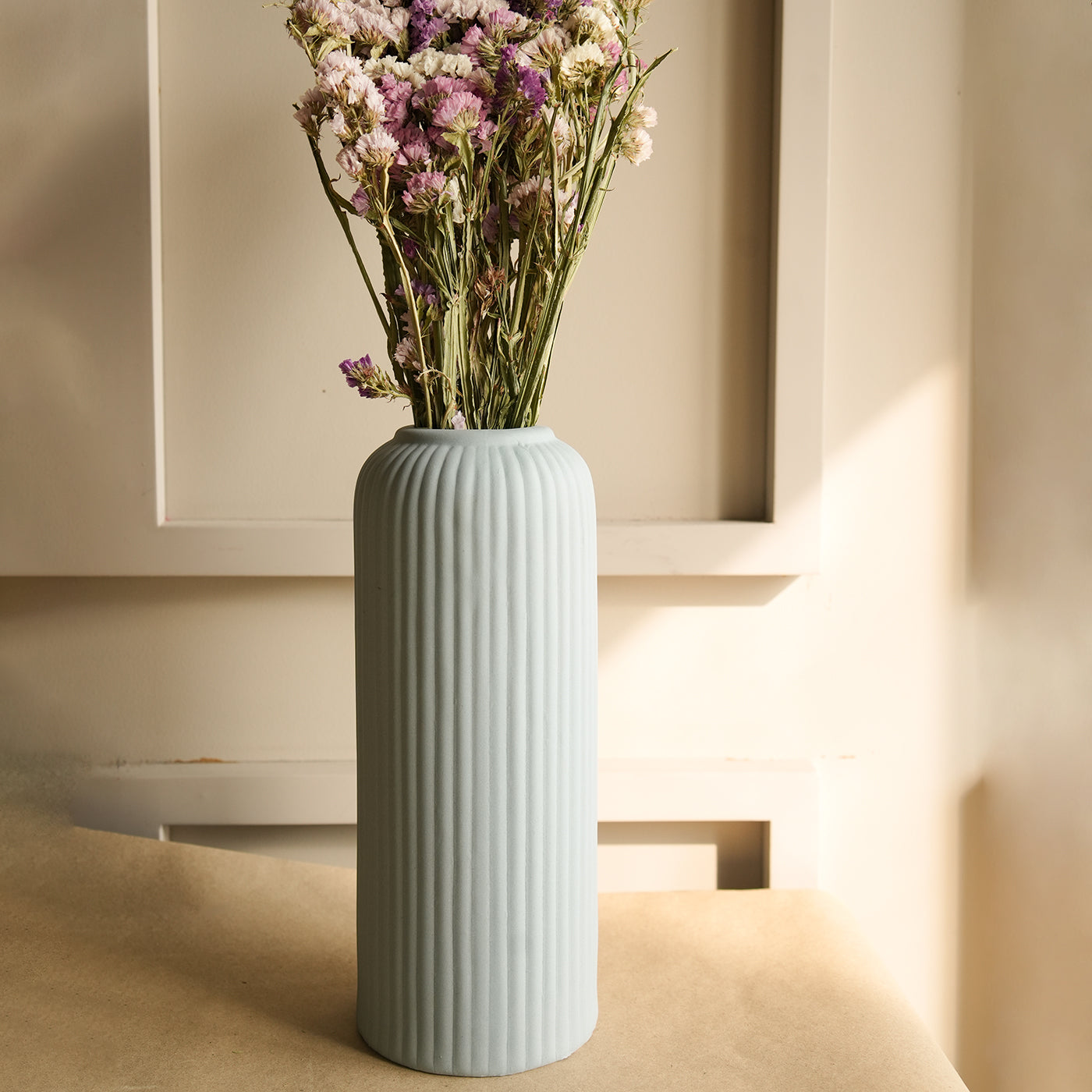 Modern ribbed vase set of 3