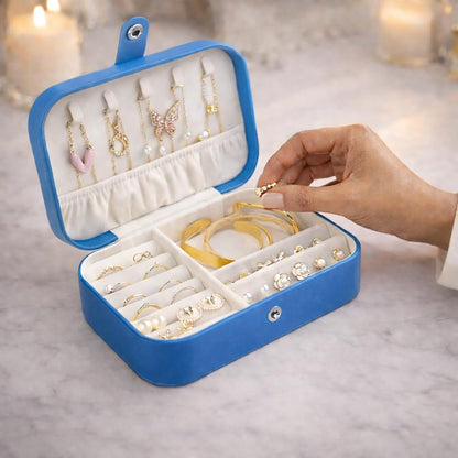 Portable Travel Jewellery Box | PU Leather Mini Organiser for Rings, Earrings, Necklaces | Soft Velvet Lining | Compact Gift Jewellery Case for Women & Girls