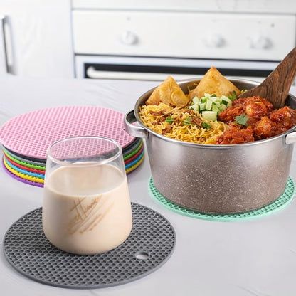 DecorTwist Multipurpose Pot Holder Dining Table Heat Protection Pads| Heat Resistant Anti-Slip Silicone Trivet Mat for Glass Table & Kitchen Countertop ( Round)