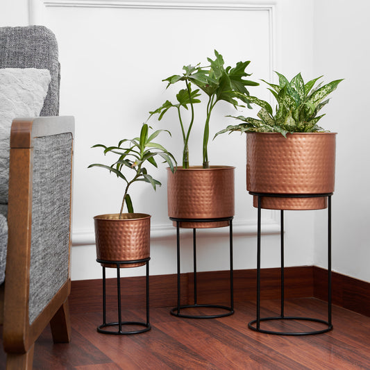 Copper Hammered Metal Planters With Stand (Set of 3)