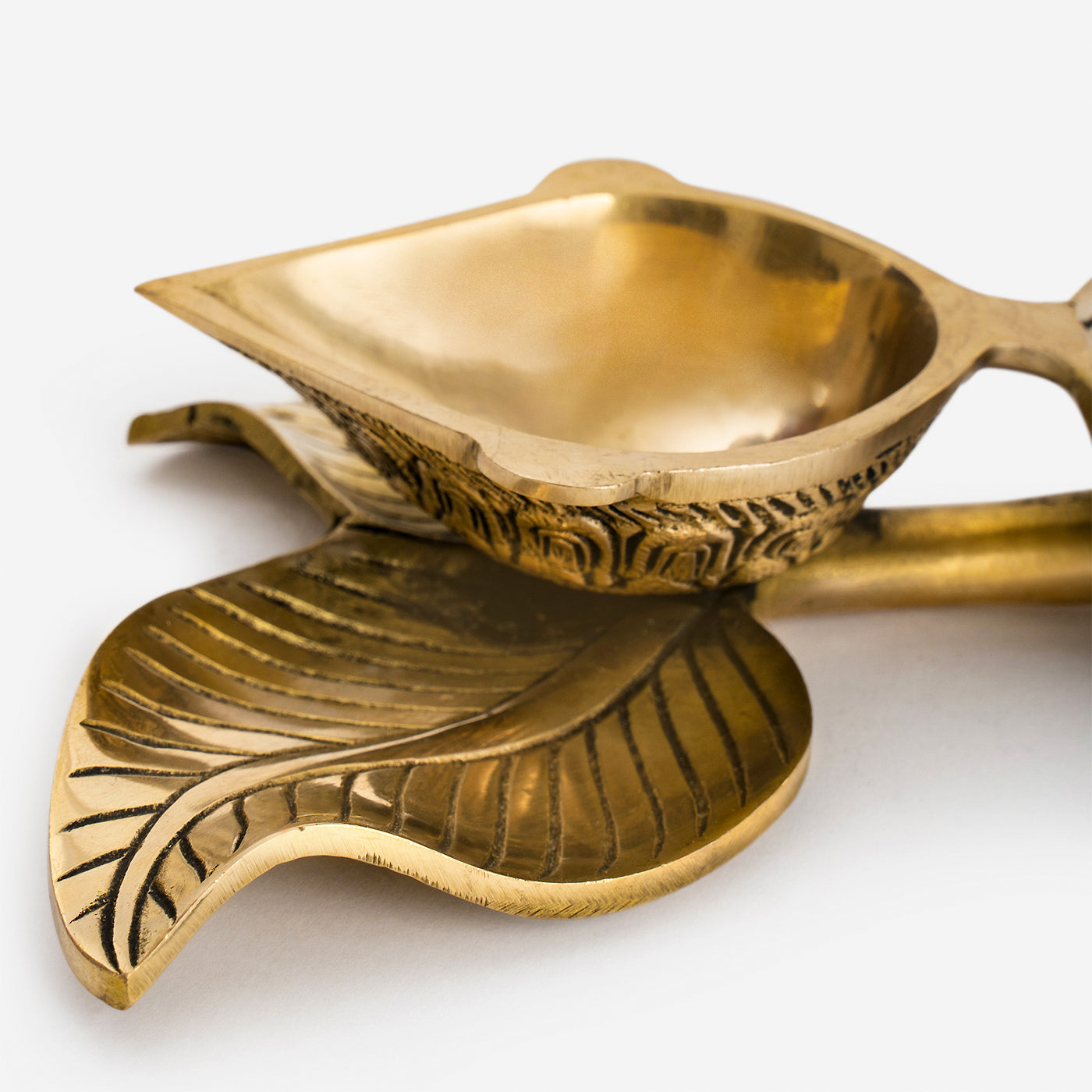 Decorative Leaf Diya with Anitque Brass Finish