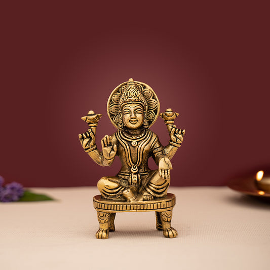 Brass Handcrafted Goddess Lakshmi Idol/Statue