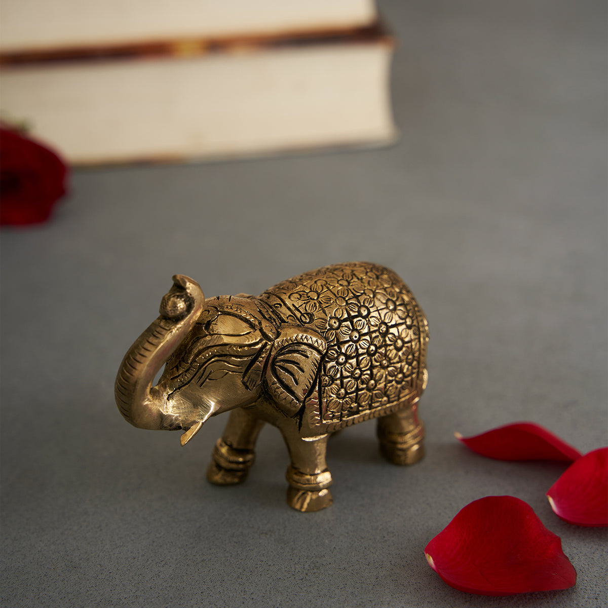 Beautiful Brass Elephant Table Top Accent