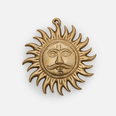 Treemaison Brass Feng Shui Lord Sun/Surya Statue for Vastu Remedy Home and Office