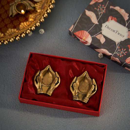 Brass Hand Shaped Diya Set With Gift Box