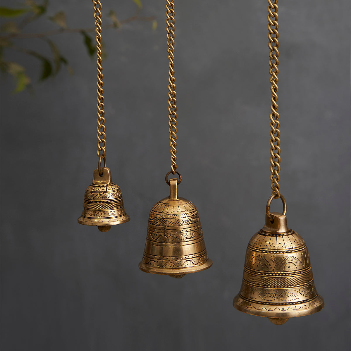 Tample Bells Brass Antique Hanging Bell For Wall Door Mandir Temple Pooja (Set of 3 ...