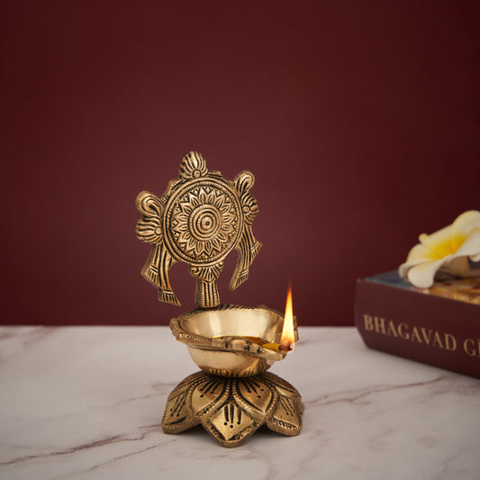 Sangu Brass Chakra Diya Single Wick